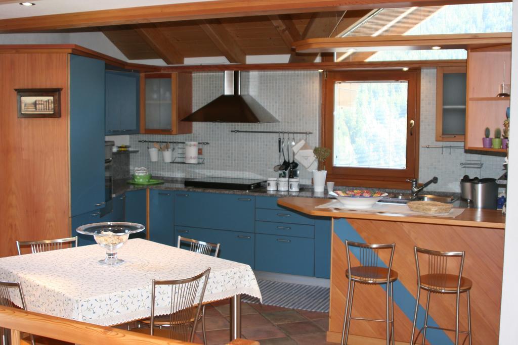 Casa Lucia Daire Isolaccia Oda fotoğraf