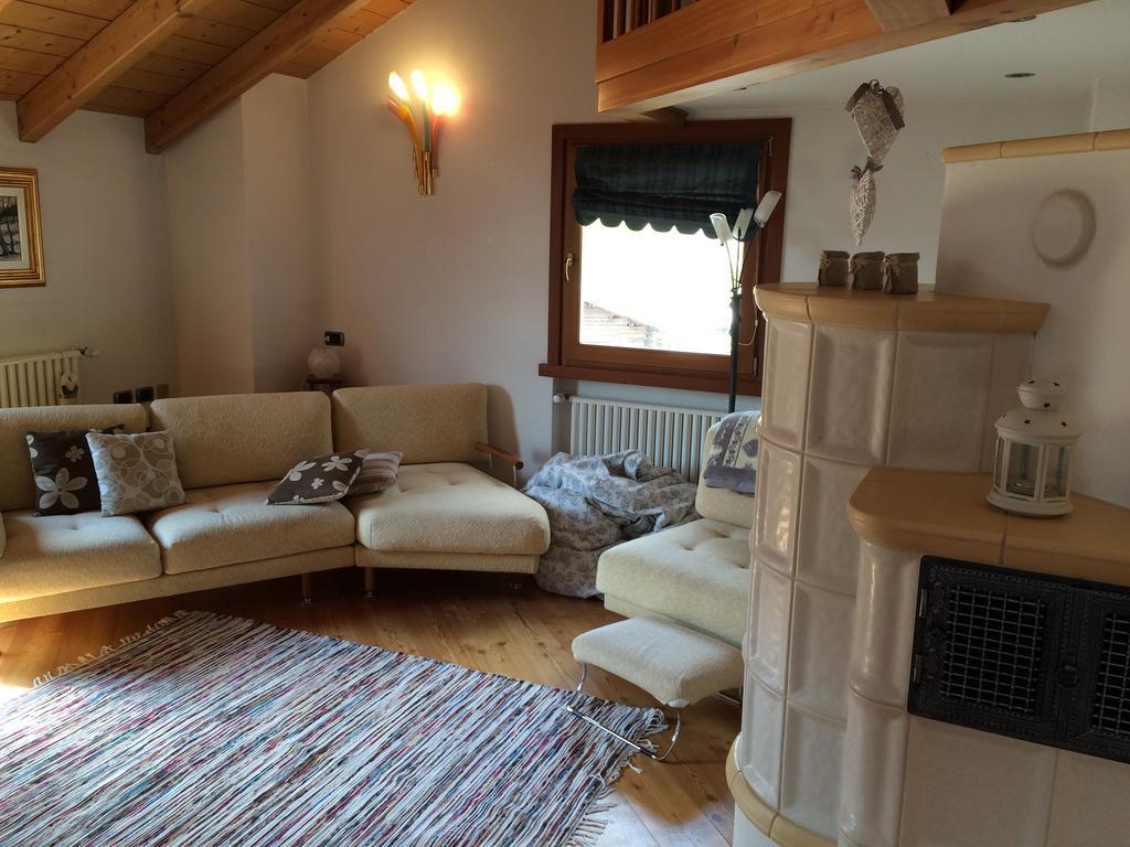 Casa Lucia Daire Isolaccia Oda fotoğraf
