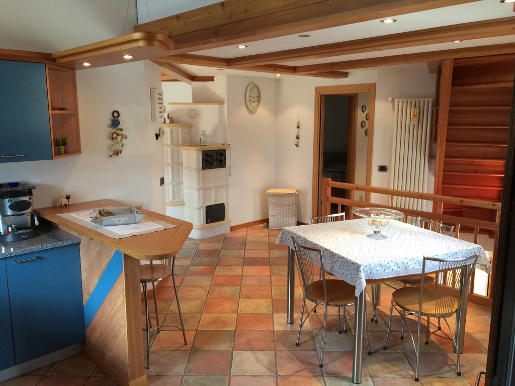 Casa Lucia Daire Isolaccia Oda fotoğraf